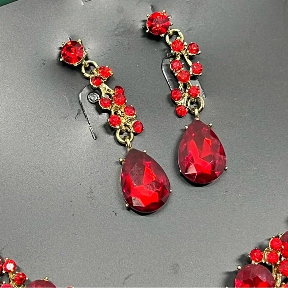 Red Floral Statement Necklace Bib Drop Earrings Jewelry Holiday Set Gold Rose gf - Picture 4 of 16